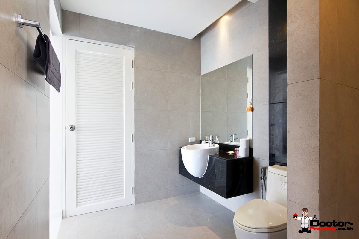 3 Bedroom Condo with Sea View - (Foreigner Freehold) - Big Buddha, Koh Samui - For Sale