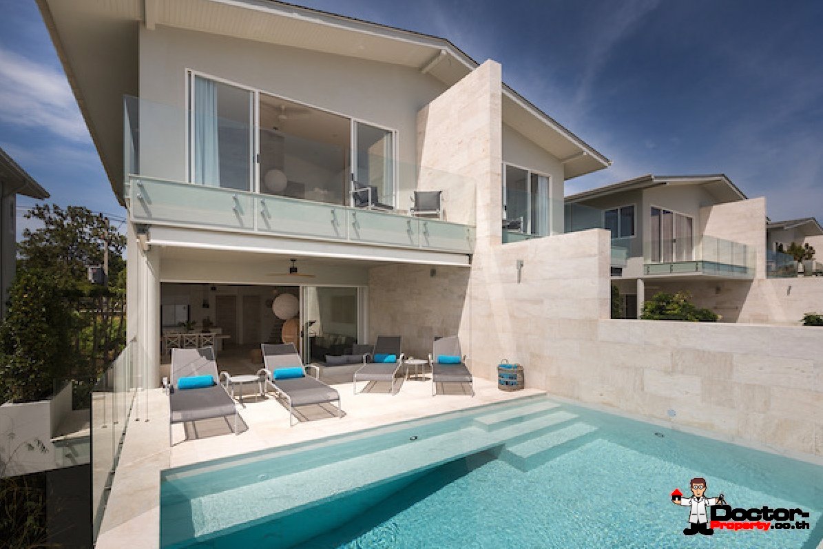 3 Bedroom Villa with Sea View in Bang Rak - Koh Samui - for sale