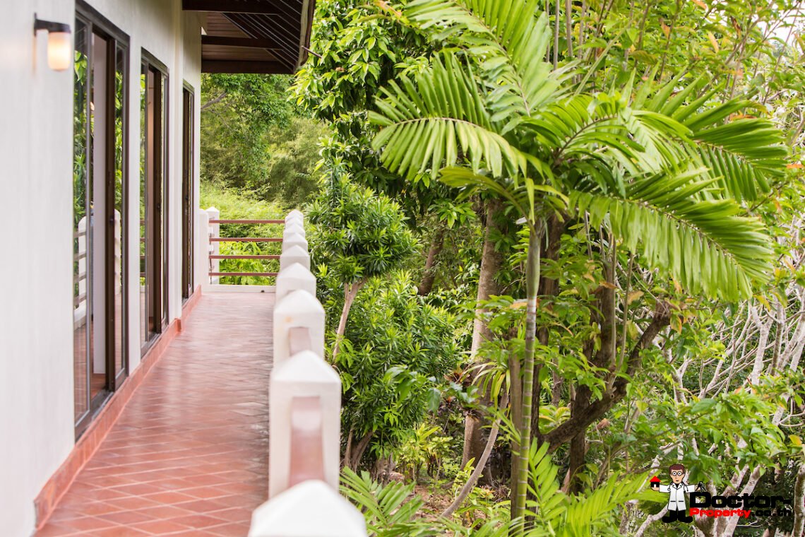 3 Bed Pool Villa with Seaview – Bang Por, Koh Samui – For Sale