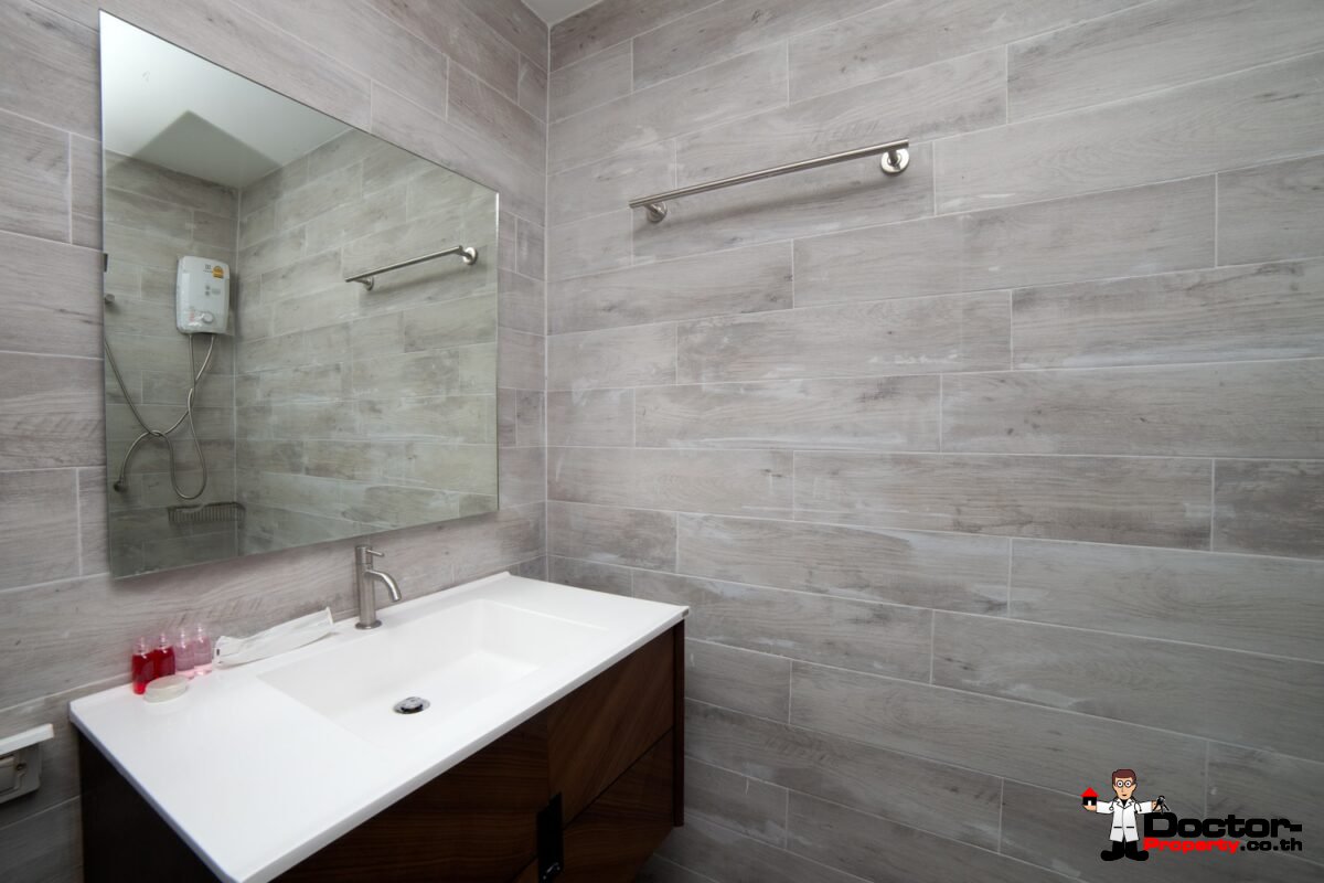 40 Bed Hotel in Chaweng Beach – Koh Samui – For Sale