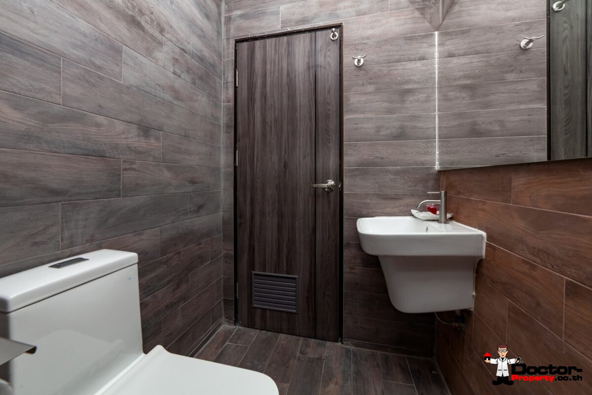 40 Bed Hotel in Chaweng Beach – Koh Samui – For Sale