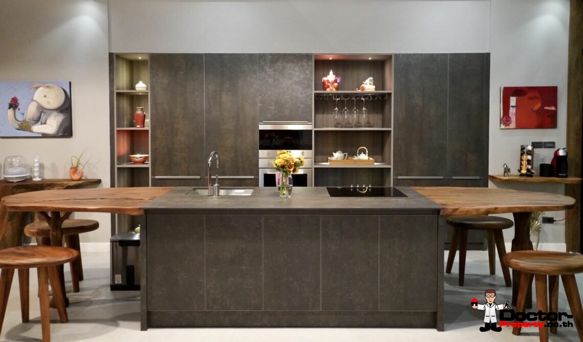 5 Bedroom Beachfront Villa – Na Mueang, Koh Samui – For Sale