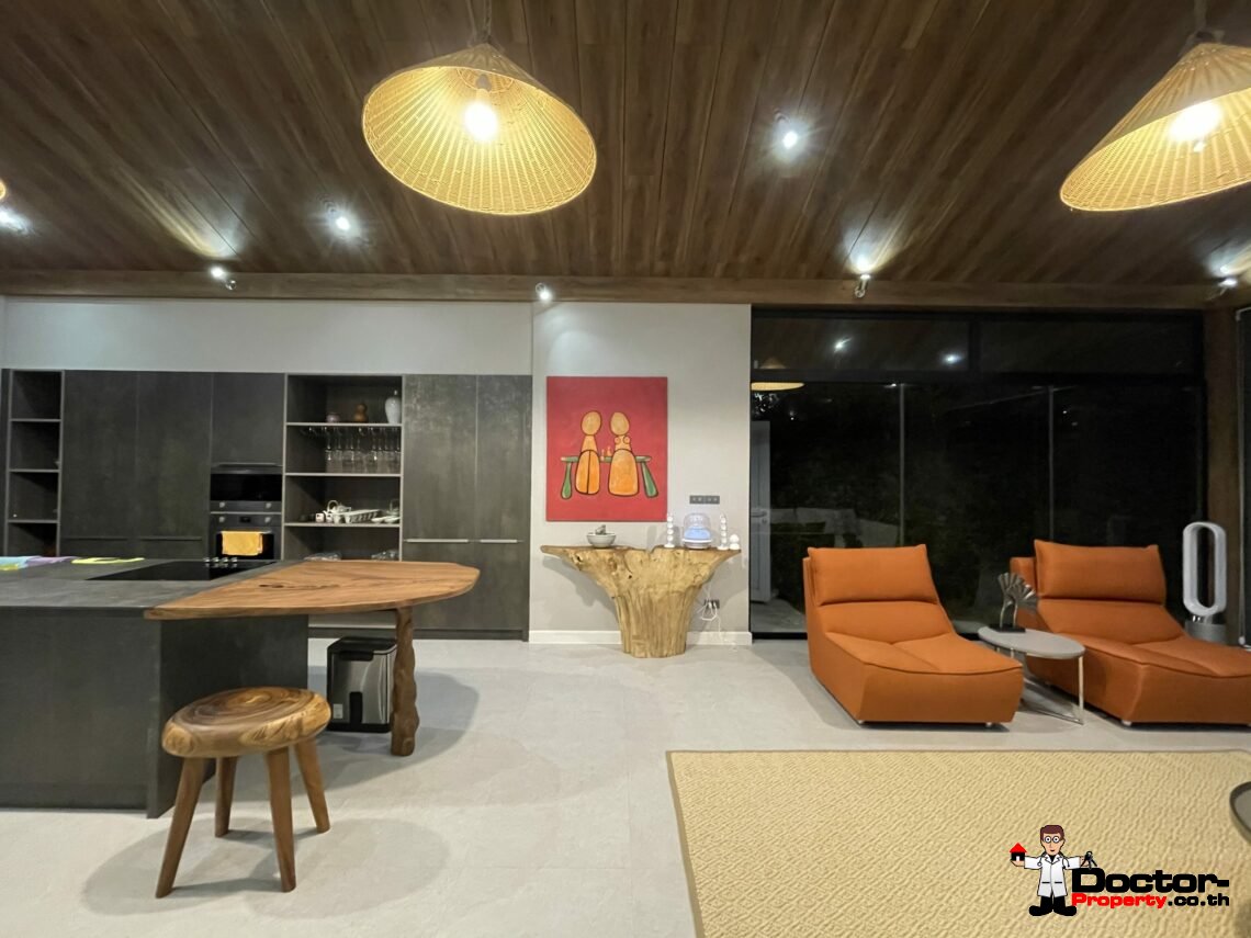 5 Bedroom Beachfront Villa – Na Mueang, Koh Samui – For Sale