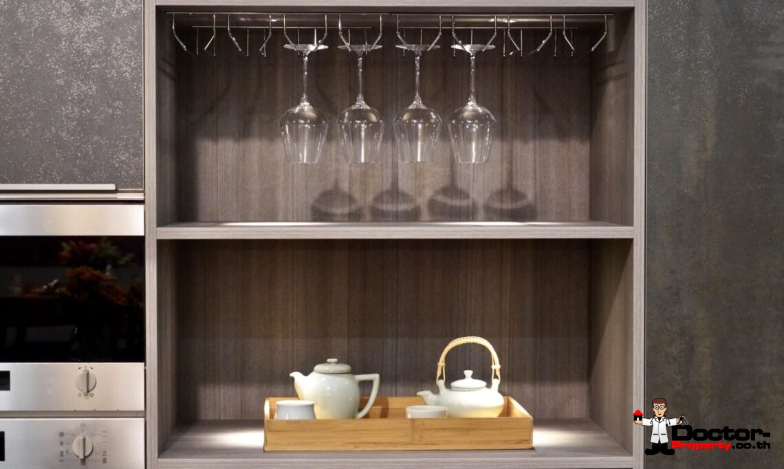 5 Bedroom Beachfront Villa – Na Mueang, Koh Samui – For Sale