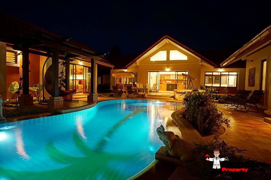 3_Bedroom_Poolvilla_with_Sea-View_Bang-Rak_Koh-Samui_for_sale_2