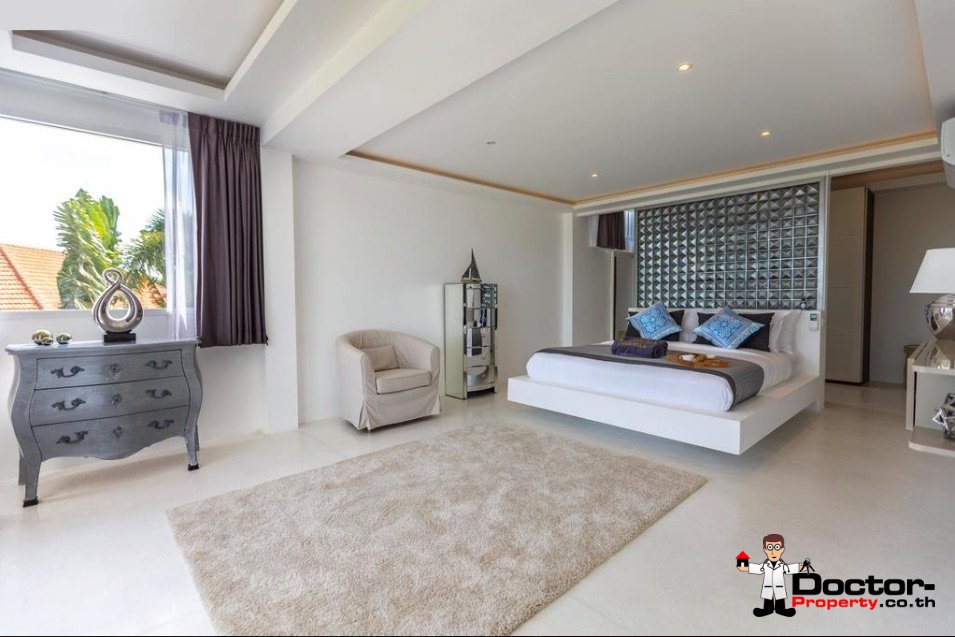 4_Bedroom_Villa_with_Sea_View_Bophut_Koh_Samui_for_sale_17