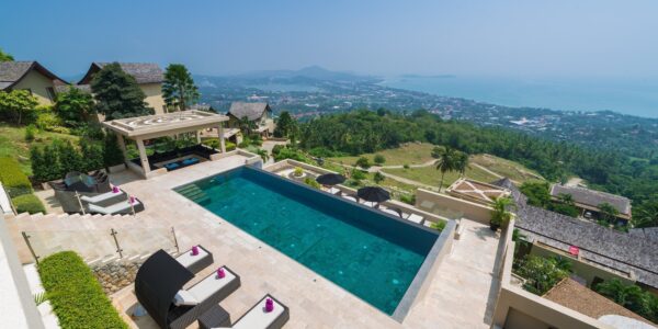 Luxurious 5 Bed Pool Villa with Sea View - Chaweng Noi, Koh Samui - For Sale