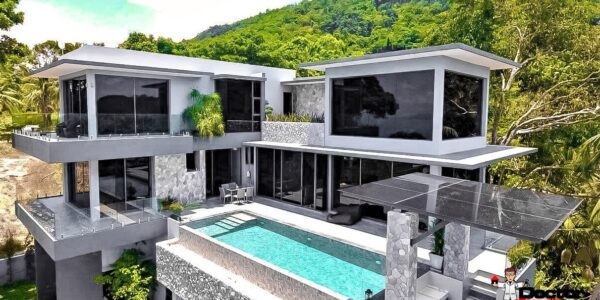 6 Bedroom Pool Villa in Private Estate - Bang Por, Koh Samui - For Sale