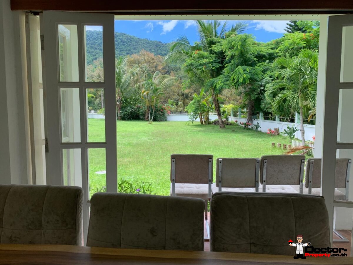4 Bedroom Pool villa in A Peaceful Area - Na Mueang, Koh Samui - For Sale