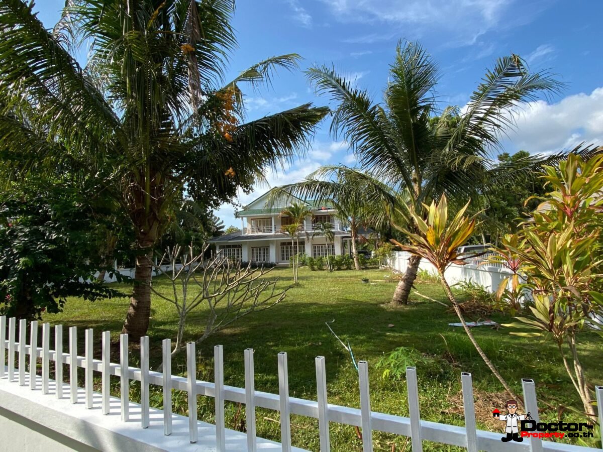 4 Bedroom Pool villa in A Peaceful Area - Na Mueang, Koh Samui - For Sale