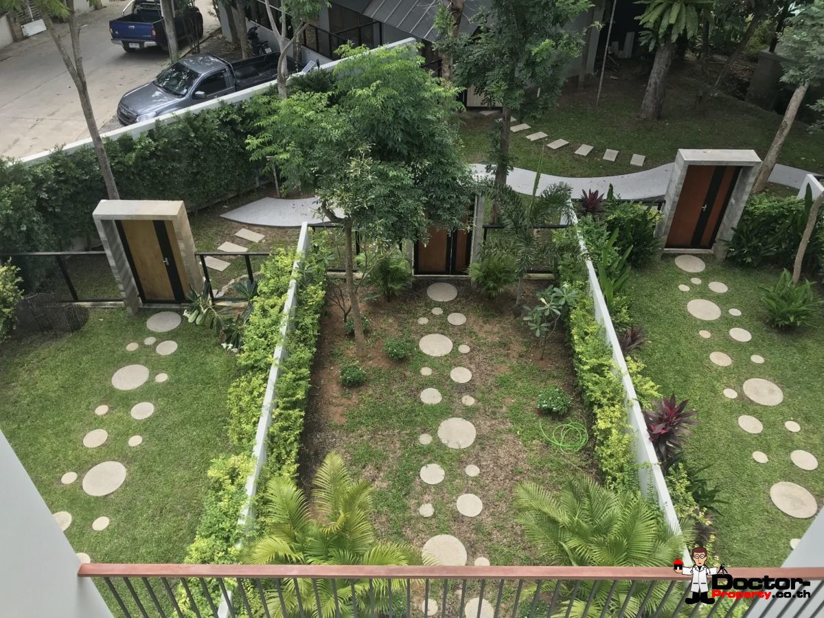 New 3 Bedroom Townhouse in Gated Community - Chaweng, Koh Samui - For Sale