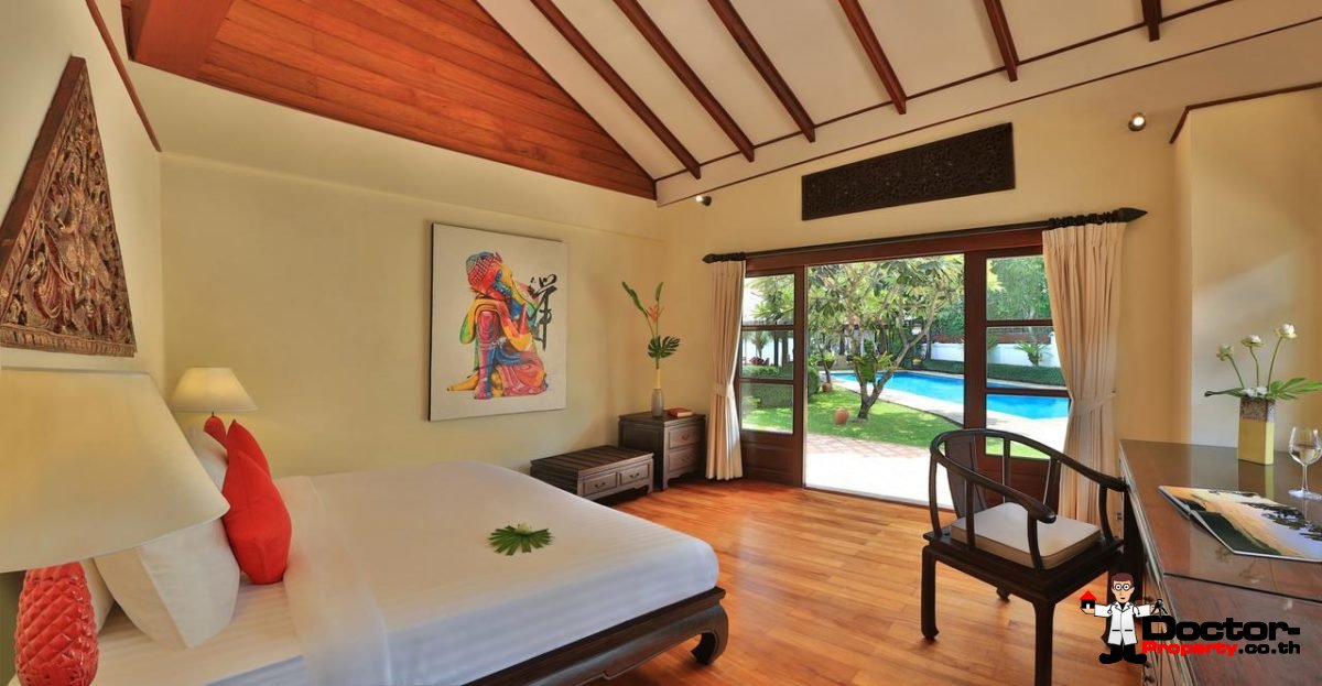 Luxury 5 Bedroom Beachfront Villa in Bang Rak, Koh Samui - For Sale