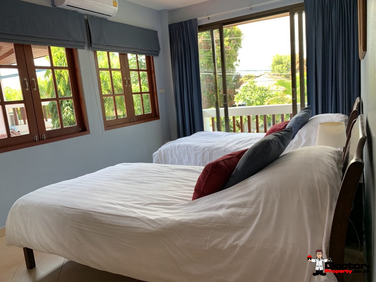 2 Bedroom House with A Pool - Bang Rak, Koh Samui - For Sale