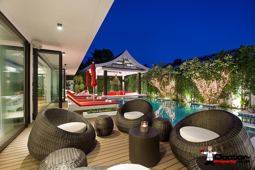 5 Bedroom Pool Villa next to the Beach - Hua Thanon, Koh Samui - For Sale