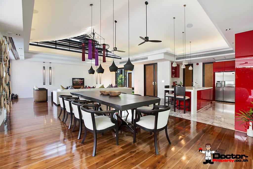 5 Bedroom Pool Villa next to the Beach - Hua Thanon, Koh Samui - For Sale