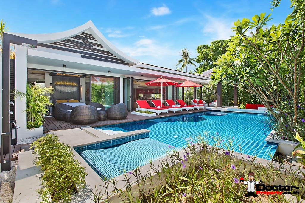 5 Bedroom Pool Villa next to the Beach - Hua Thanon, Koh Samui - For Sale