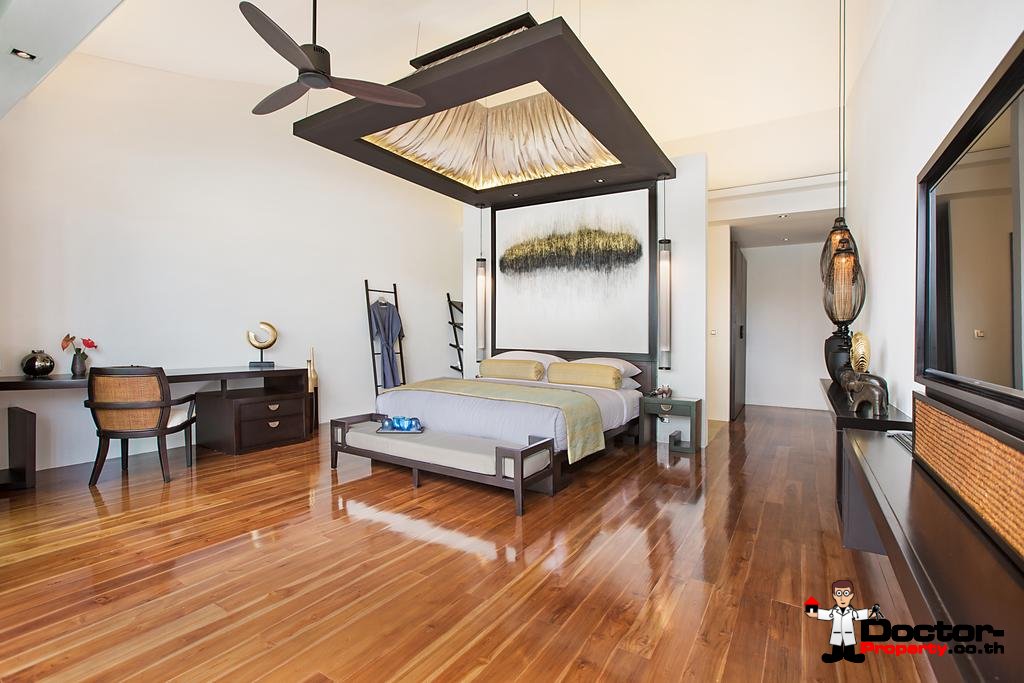 5 Bedroom Pool Villa next to the Beach - Hua Thanon, Koh Samui - For Sale