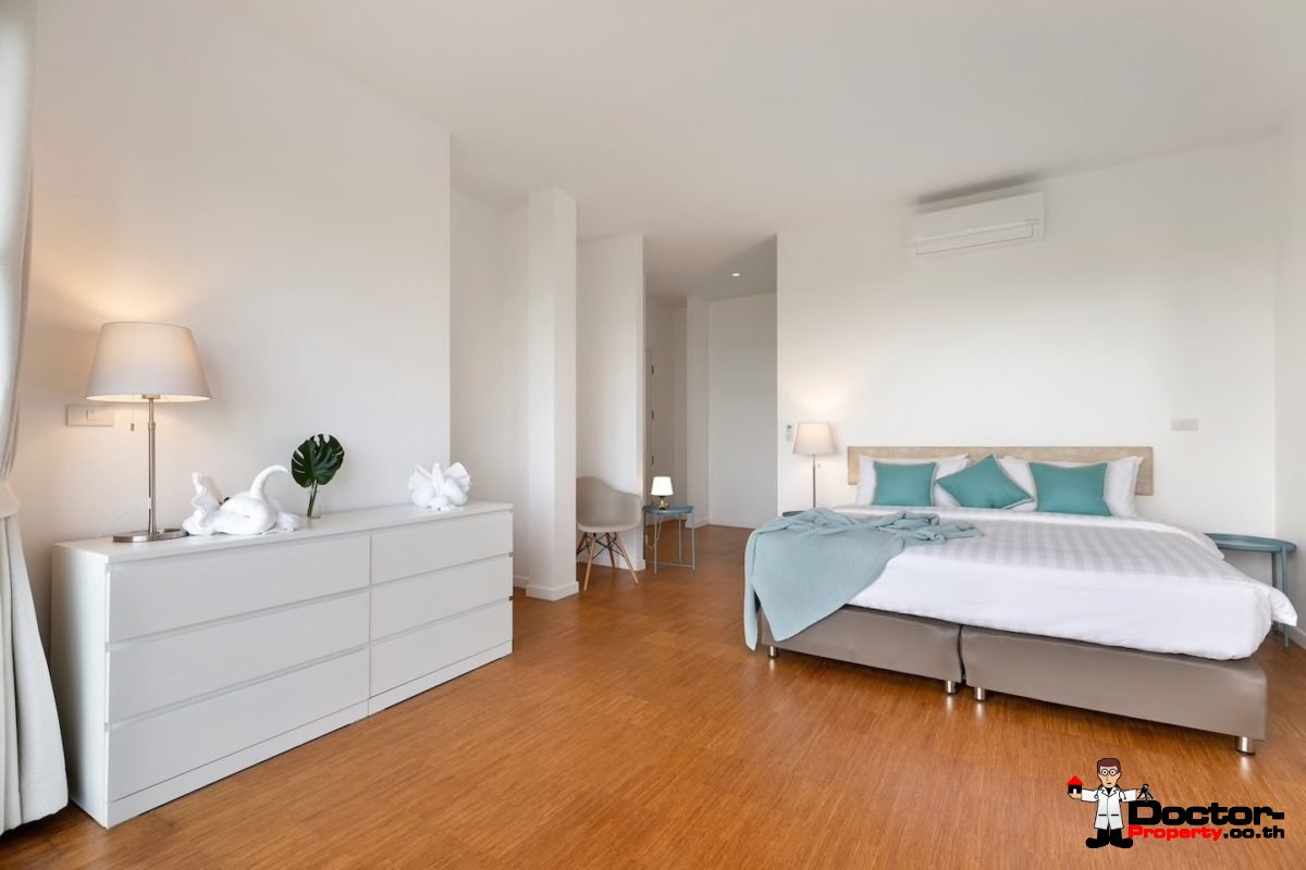 4 Bedroom Pool Villa with Stunning Views - Chaweng Noi, Koh Samui - For Sale