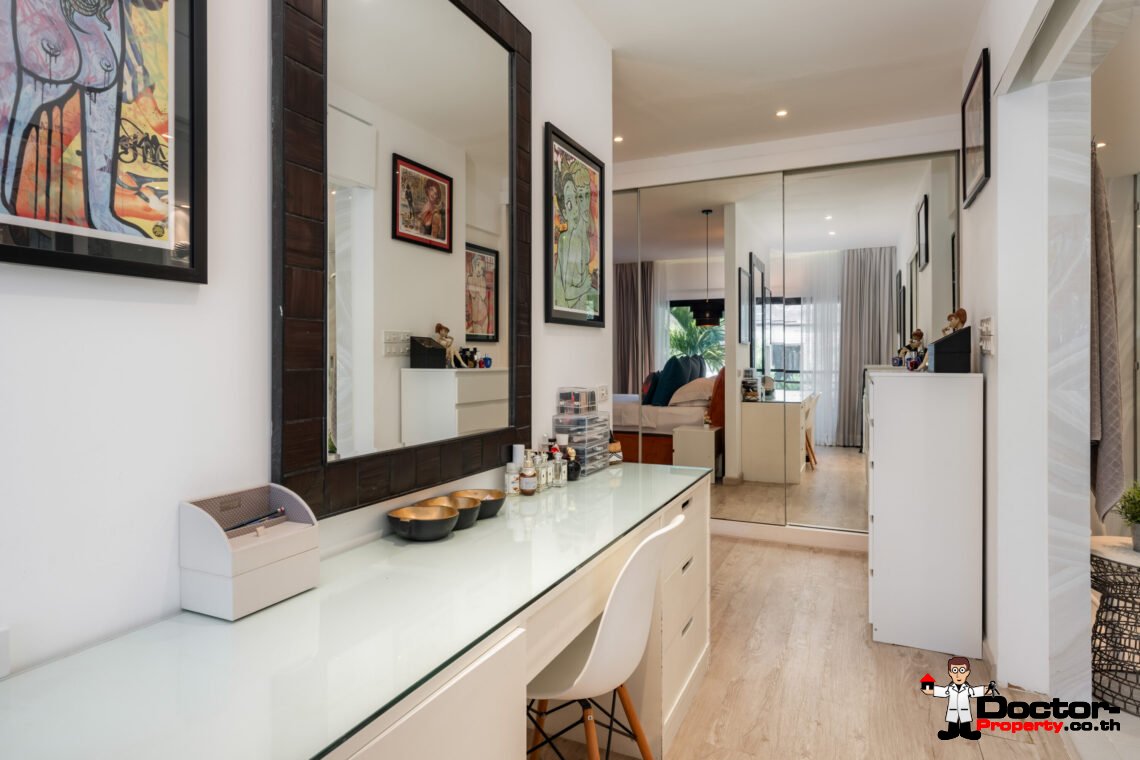 4 Bedroom Pool Villa – Thong Krut – Koh Samui – for sale