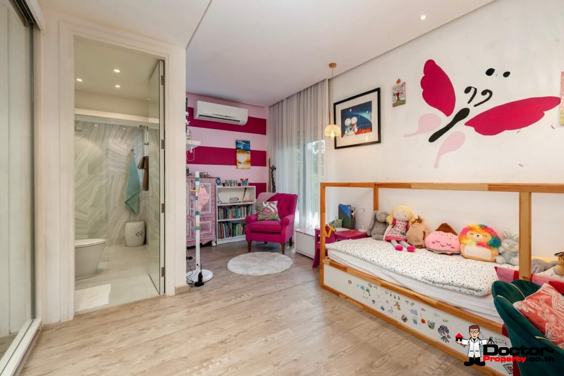 4 Bedroom Pool Villa – Thong Krut – Koh Samui – for sale