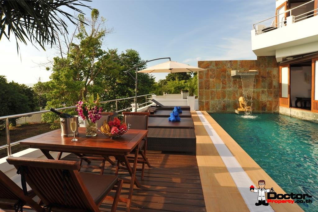 Traditional 6 Bedroom Villa with Sea View - Bang Rak - Koh Samui