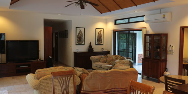 3 Bedroom Pool Villa with Nice Garden in Lipa Noi, Koh Samui - For Sale