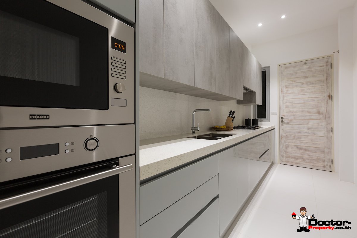 Luxury Beachfront 5 Bedroom Pool Villa - Plai Laem, Koh Samui - For Sale