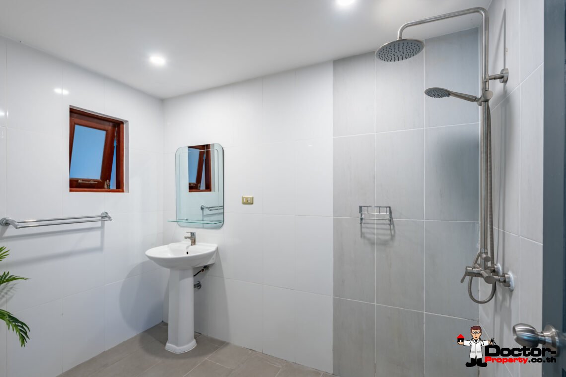 4 Bedroom Sea View Villa – Lamai, Koh Samui – For Sale