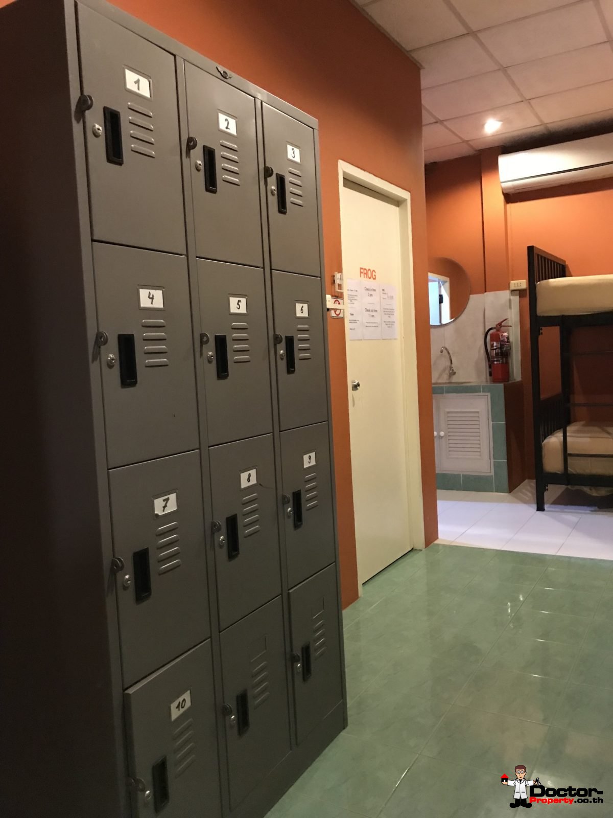 38 Bed Beachfront Hostel - Lamai, Koh Samui - For Sale