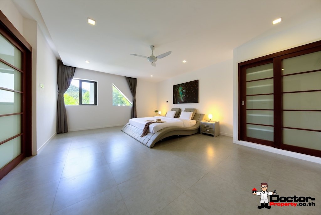 Stunning 5 Bedroom Villa with Sea View - Chaweng Noi, Koh Samui - For Sale