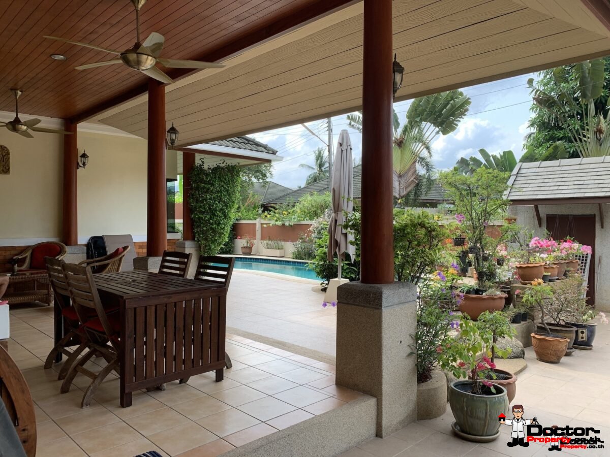 A Cosy 3 Bedroom Pool Villa - Nathon, Koh Samui - For Sale