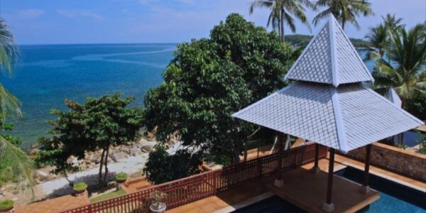 Samui Beachfront Resort with 15 Bedrooms - Choeng Mon, Koh Samui - For Sale