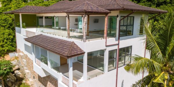 3 Bedroom + 2 Studio's Apartment Villa with Seaview - Lamai, Koh Samui - For Sale