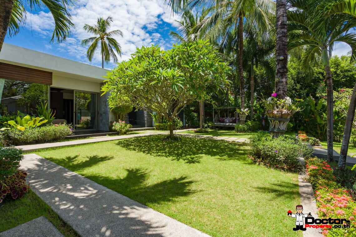 8 Bedroom Beachfront Villa – Lipa Noi, Koh Samui – For Sale