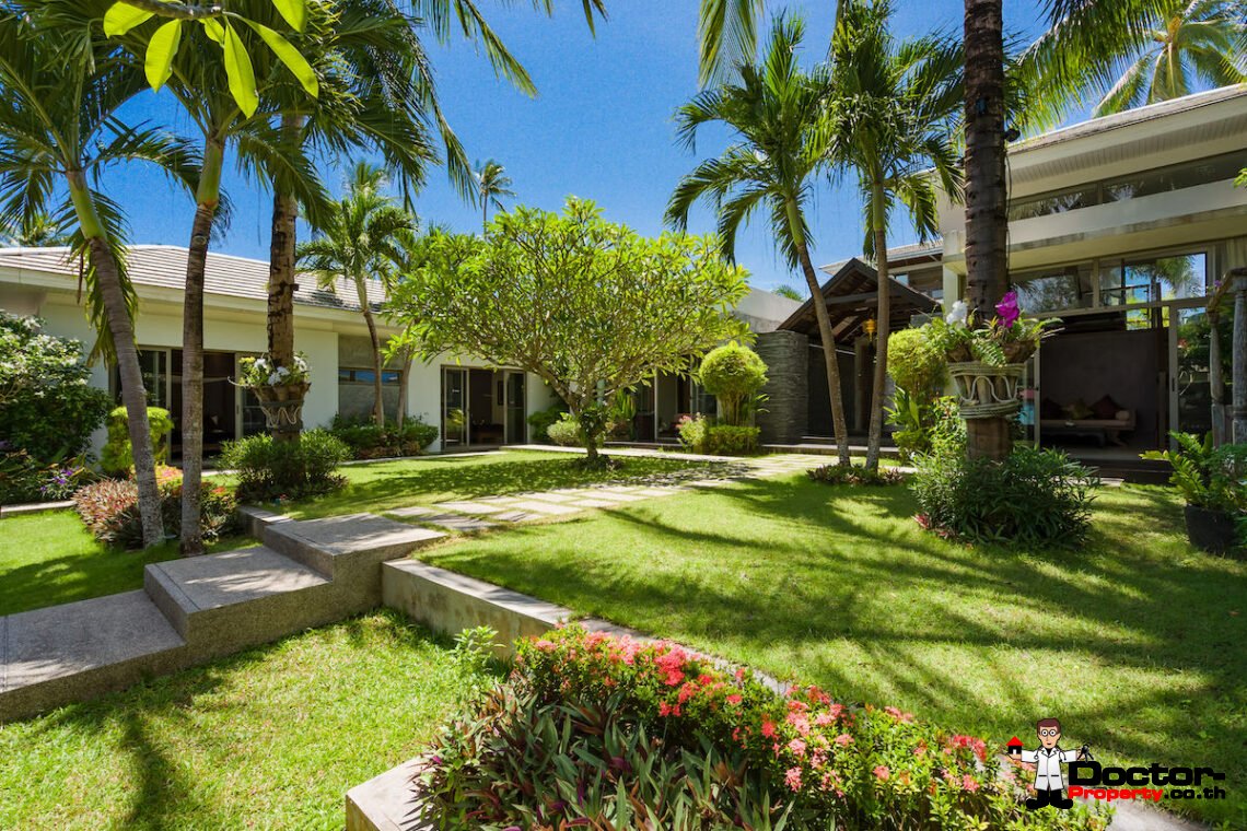 8 Bedroom Beachfront Villa – Lipa Noi, Koh Samui – For Sale