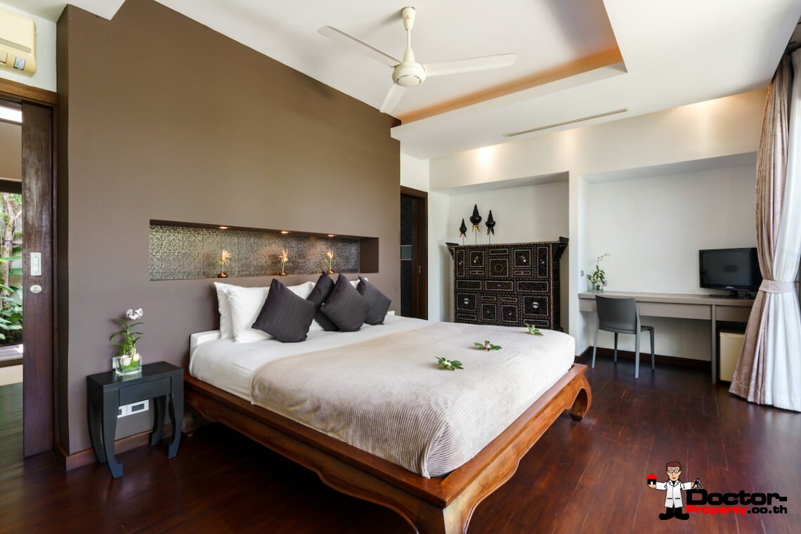 8 Bedroom Beachfront Villa – Lipa Noi, Koh Samui – For Sale