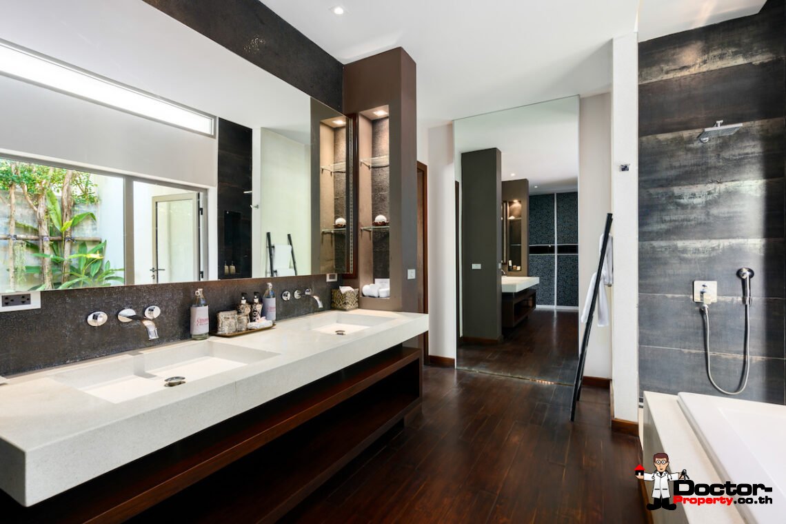 8 Bedroom Beachfront Villa – Lipa Noi, Koh Samui – For Sale