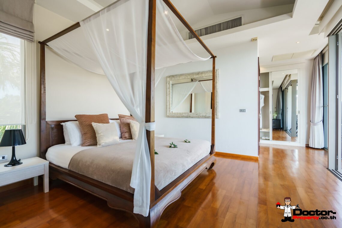 8 Bedroom Beachfront Villa – Lipa Noi, Koh Samui – For Sale