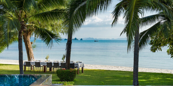 8 Bedroom Beachfront Villa – Lipa Noi, Koh Samui – For Sale