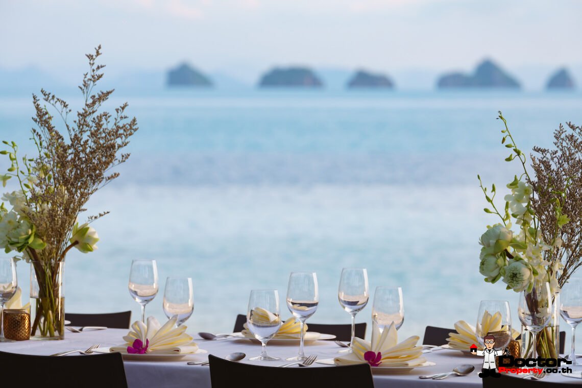 8 Bedroom Beachfront Villa – Lipa Noi, Koh Samui – For Sale
