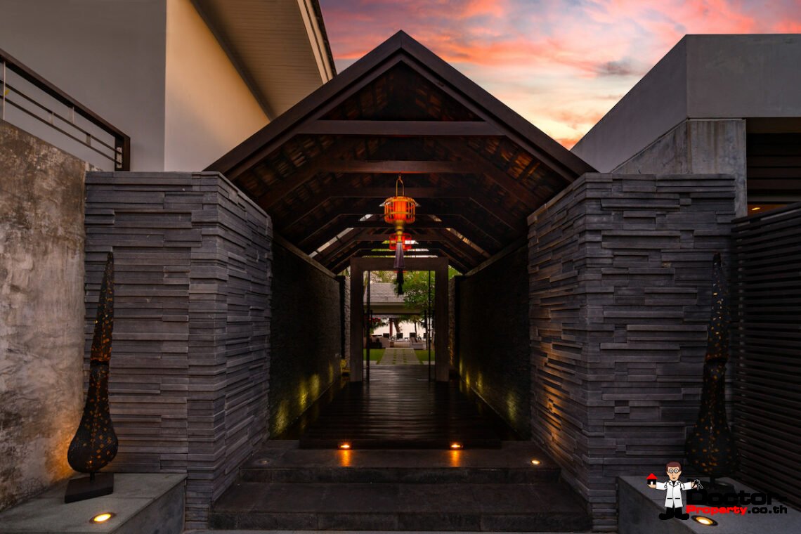 8 Bedroom Beachfront Villa – Lipa Noi, Koh Samui – For Sale