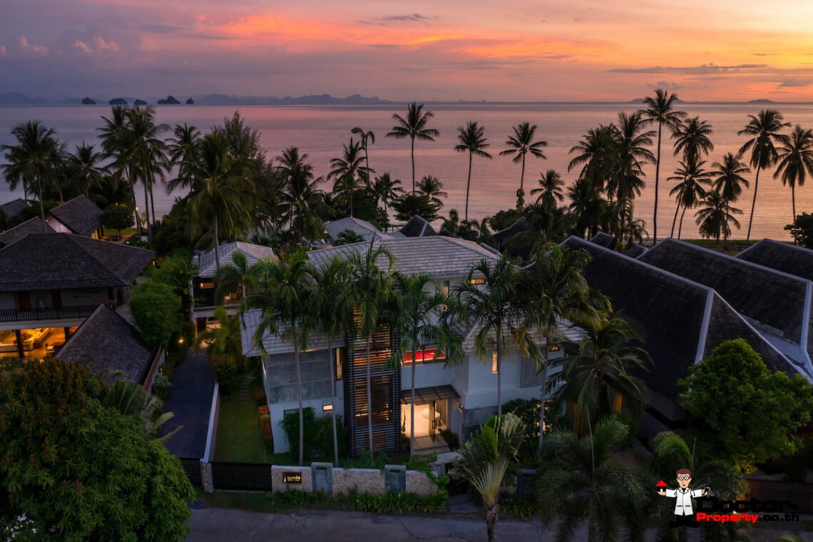 8 Bedroom Beachfront Villa – Lipa Noi, Koh Samui – For Sale