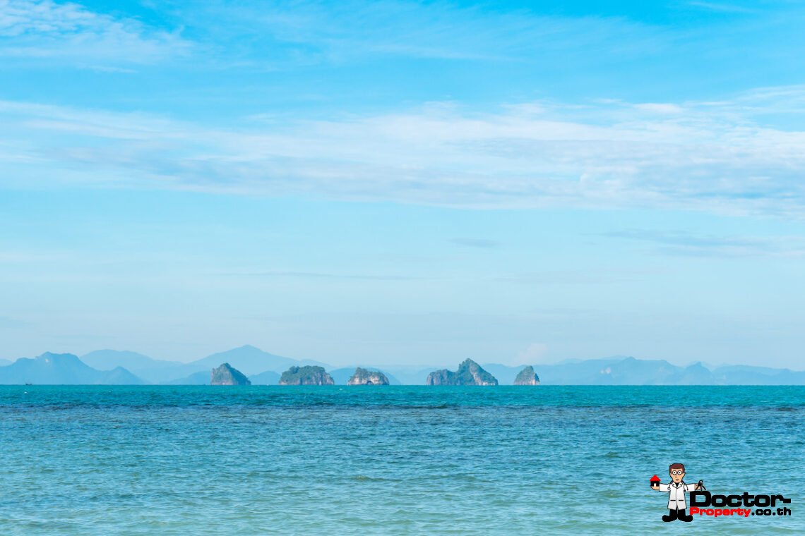 8 Bedroom Beachfront Villa – Lipa Noi, Koh Samui – For Sale