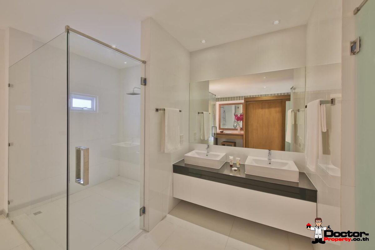 A Boutique Resort with 15 Private Villas - Choeng Mon, Koh Samui - For Sale