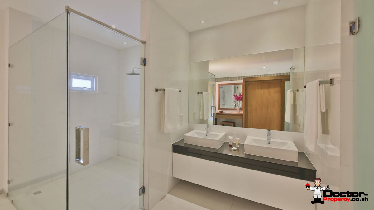 A Boutique Resort with 15 Private Villas - Choeng Mon, Koh Samui - For Sale