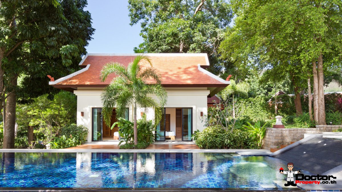 3 Bedroom Thai Balinese Style Villas - Nai Harn - Phuket South - for sale