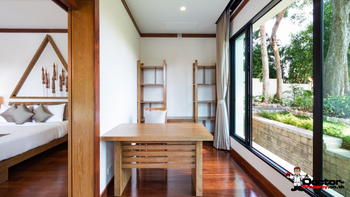 3 Bedroom Thai Balinese Style Villas - Nai Harn - Phuket South - for sale