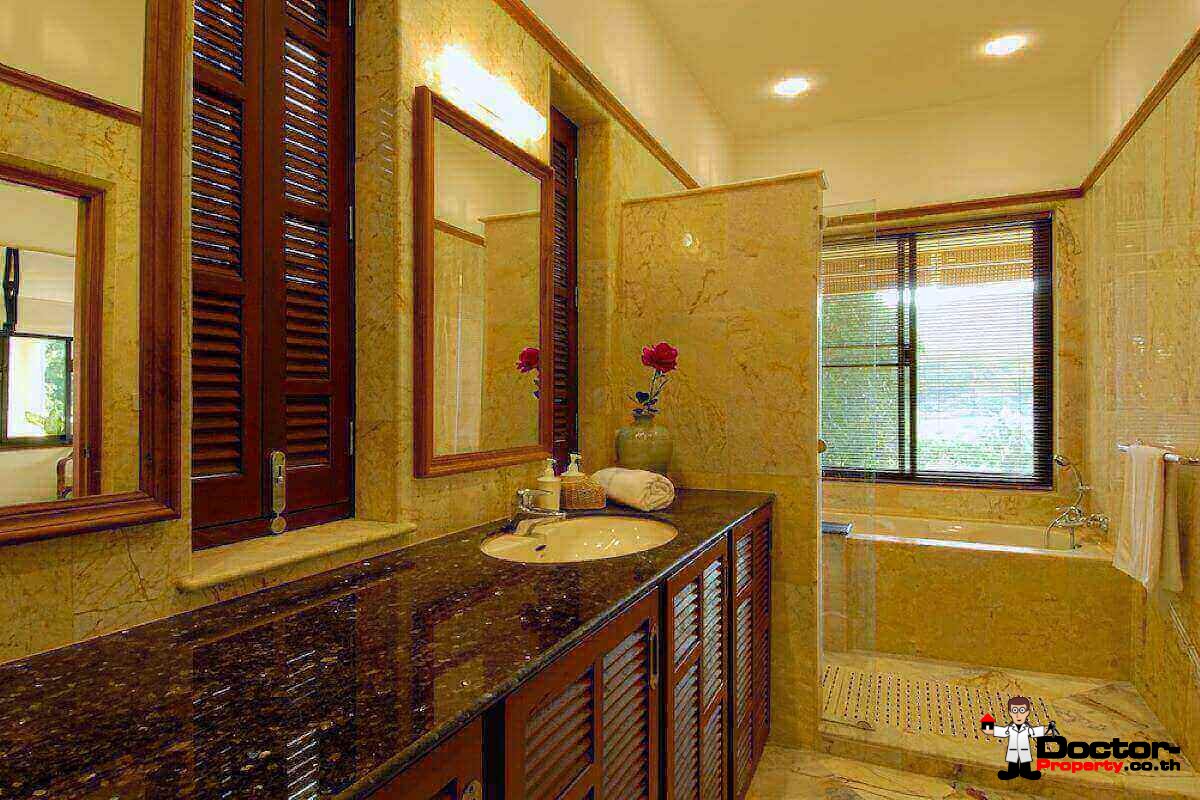 5 Bedroom Panoramic Mountain View Villa - Nai Harn Beach - Phuket - for sale
