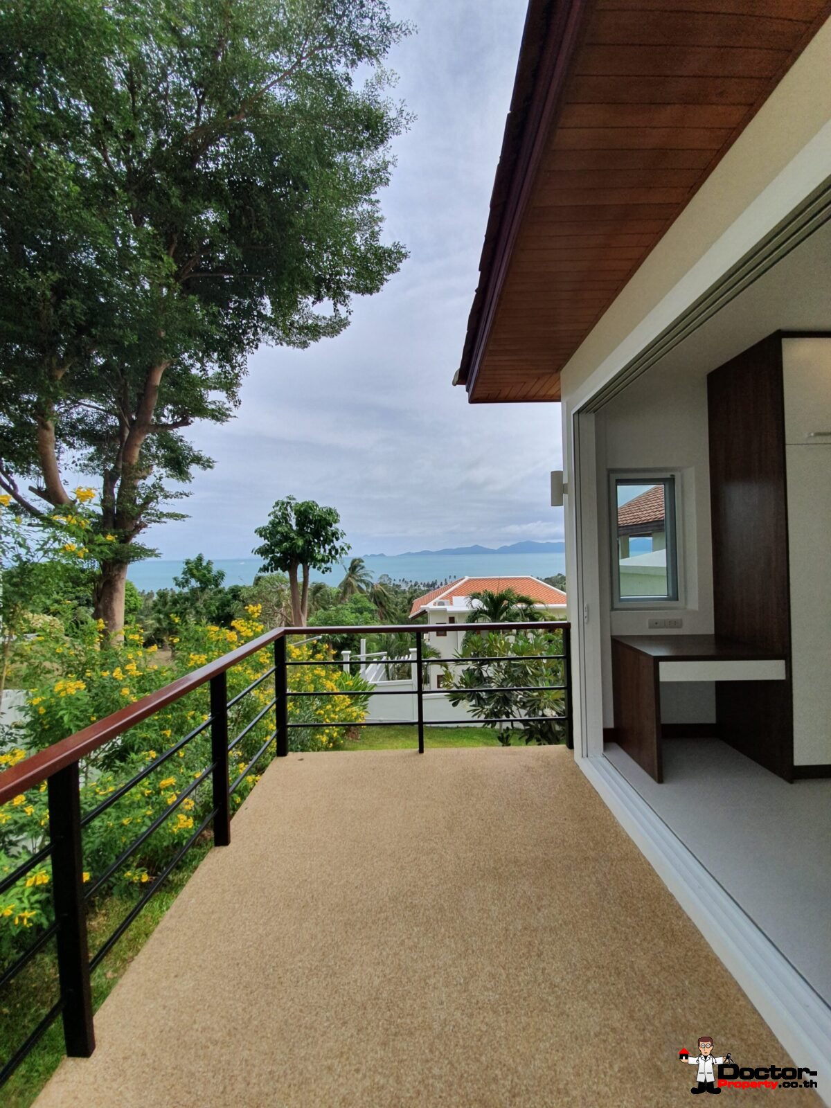 Refurbished 4 Bed Pool Villa with Seaview – Bang Por, Koh Samui – For Sale