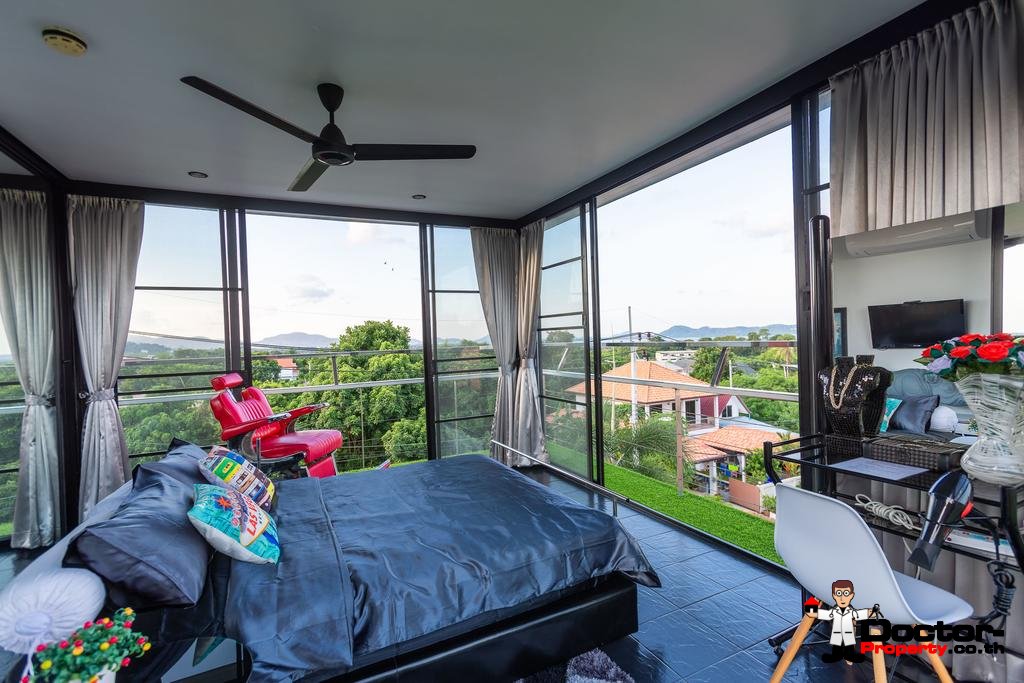 Modern Luxury 7 Bedroom House with Hotel License - Sai Yuan, Rawai Beach - Phuket South - for sale